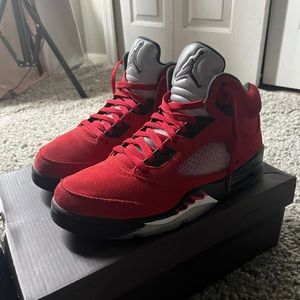 Air Jordan 5 men’s size 8 with original box
